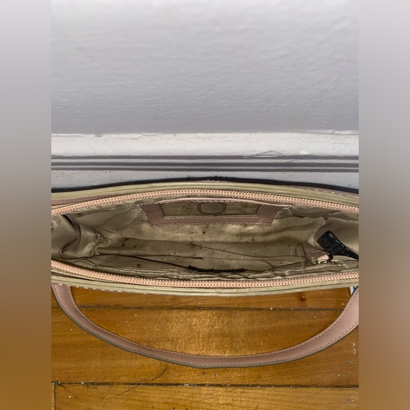 Nine West - Picture 6 of 10